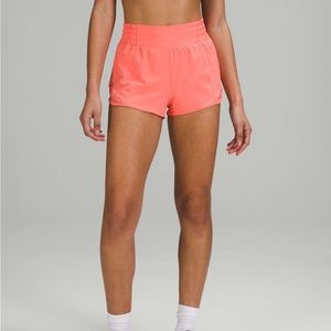 lululemob hotty hots size 0, 2.5 inch HIGH RISE